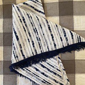 Mignonne Gavigan blue and white tapestry scarf